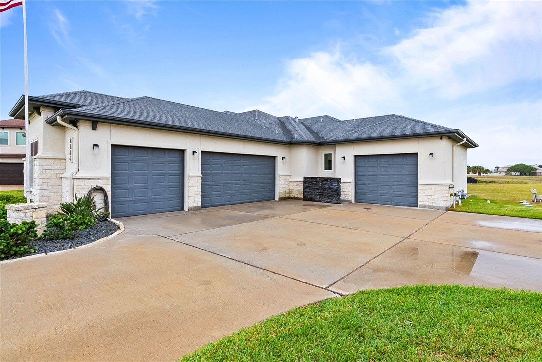 8554 King River Court Corpus Christi TX 78414