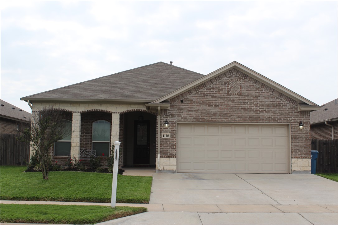 1120 Pasadena Street Portland TX 78374