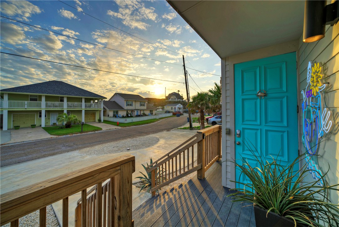626 La Juana Court Port Aransas TX 78373