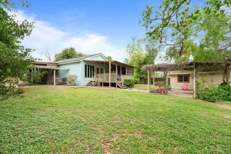 119 Century Drive Mathis TX 78368