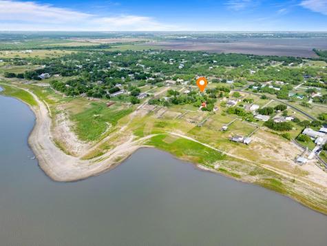 119 Century Drive Mathis TX 78368