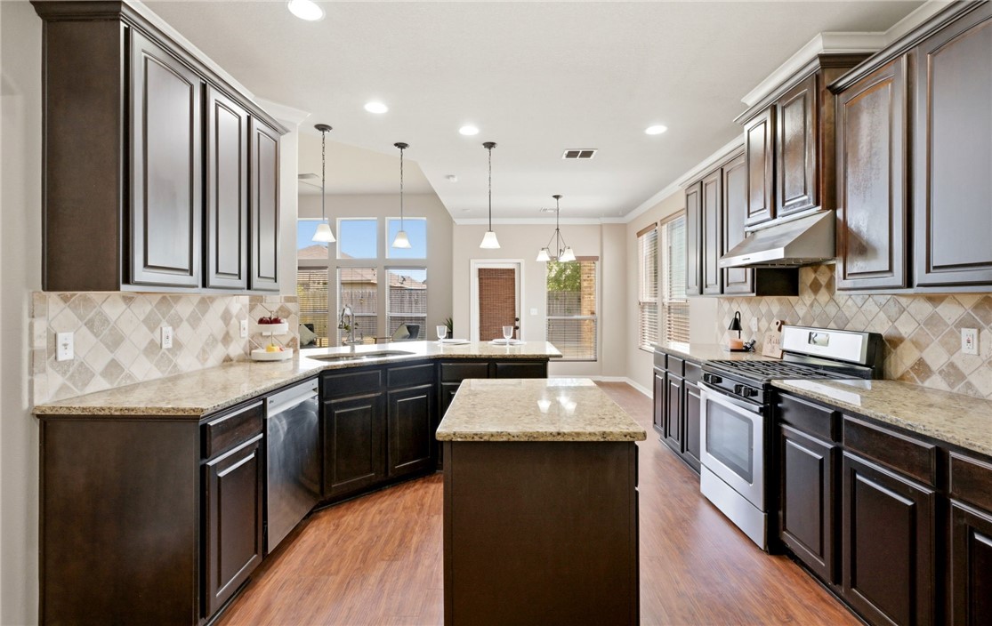 2118 Cardinales Lane Corpus Christi TX 78414