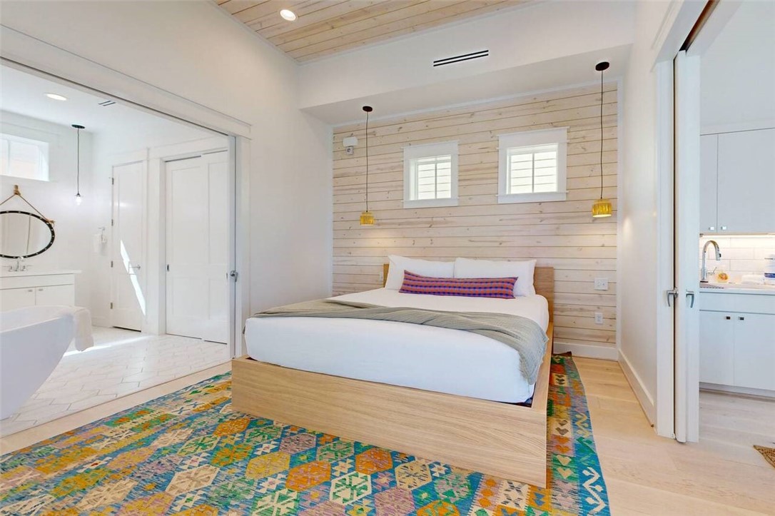 600 Center Square North 16 Port Aransas TX 78373