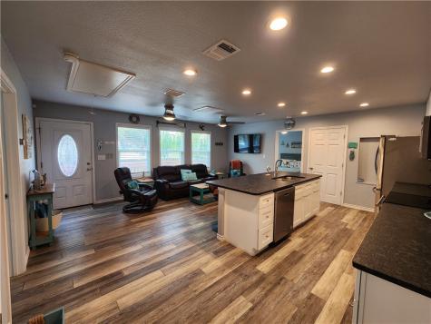 424 W Avenue E Street 2 Port Aransas TX 78373