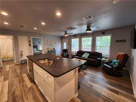 424 W Avenue E Street 2 Port Aransas TX 78373