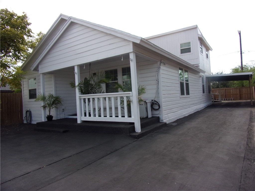 2722 Greenwood Drive Corpus Christi TX 78405