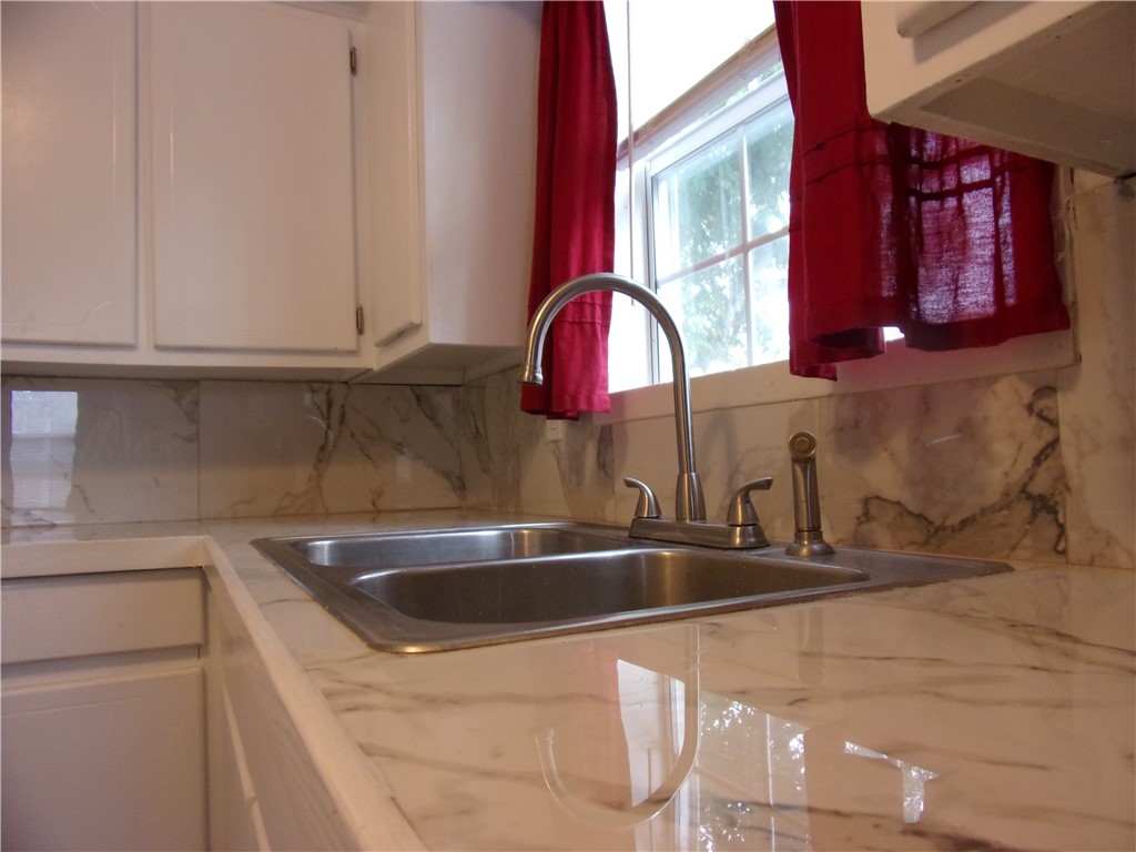 2722 Greenwood Drive Corpus Christi TX 78405
