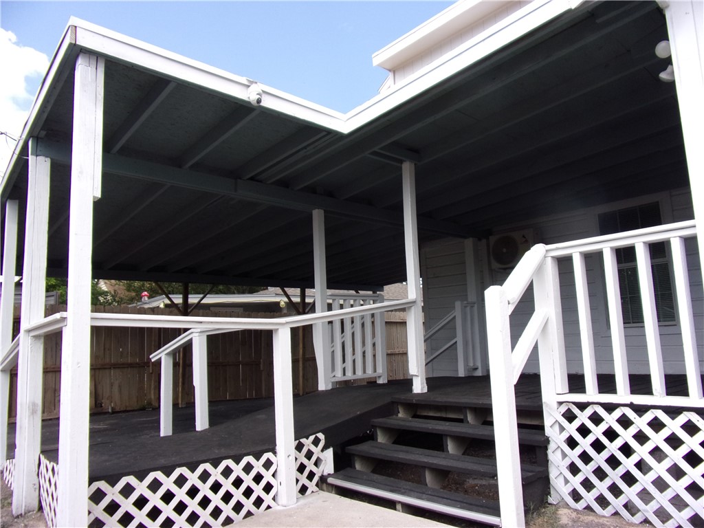 2722 Greenwood Drive Corpus Christi TX 78405