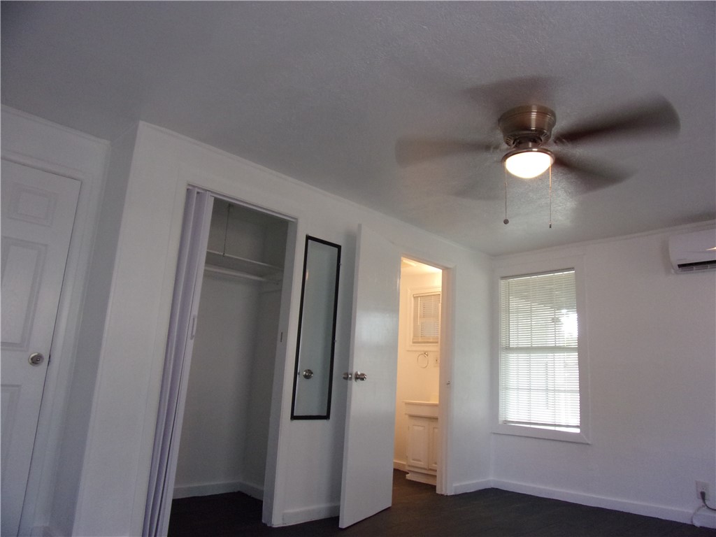 2722 Greenwood Drive Corpus Christi TX 78405