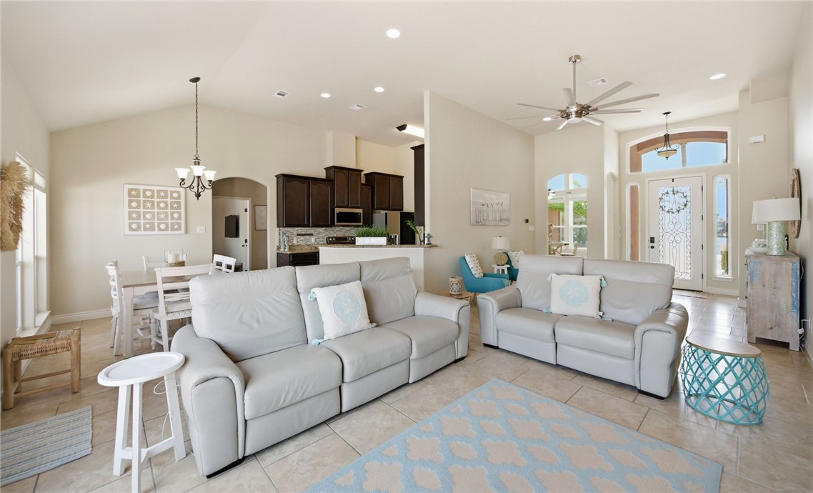 13838 Captain Kidd Drive Corpus Christi TX 78418