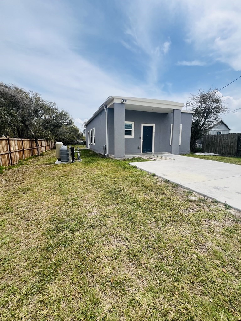 820 Ruby Allen Street Rockport TX 78382