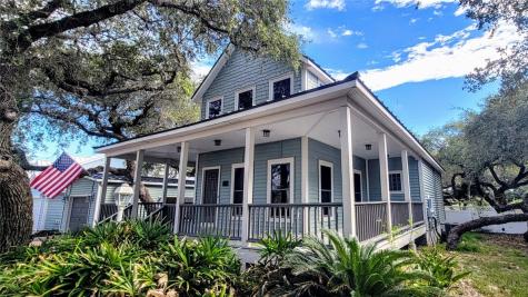 10 Old Cottage Beach Drive Rockport TX 78382