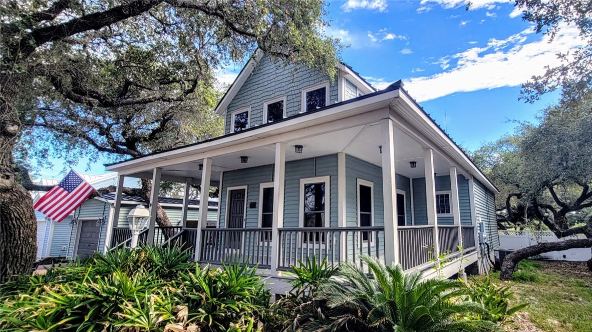 10 Old Cottage Beach Drive Rockport TX 78382