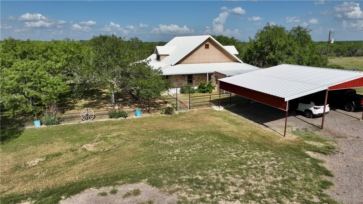 571 Fm 799 George West TX 78022