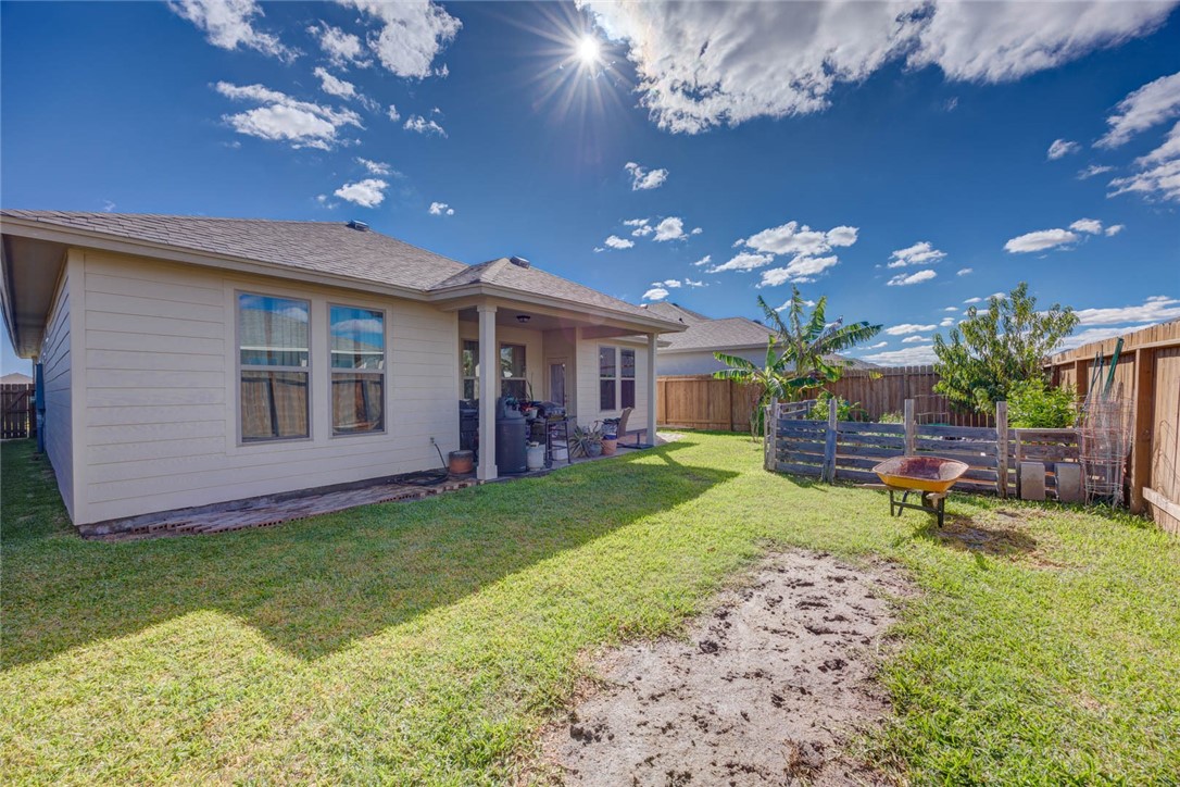2673 Westeros Street Corpus Christi TX 78415