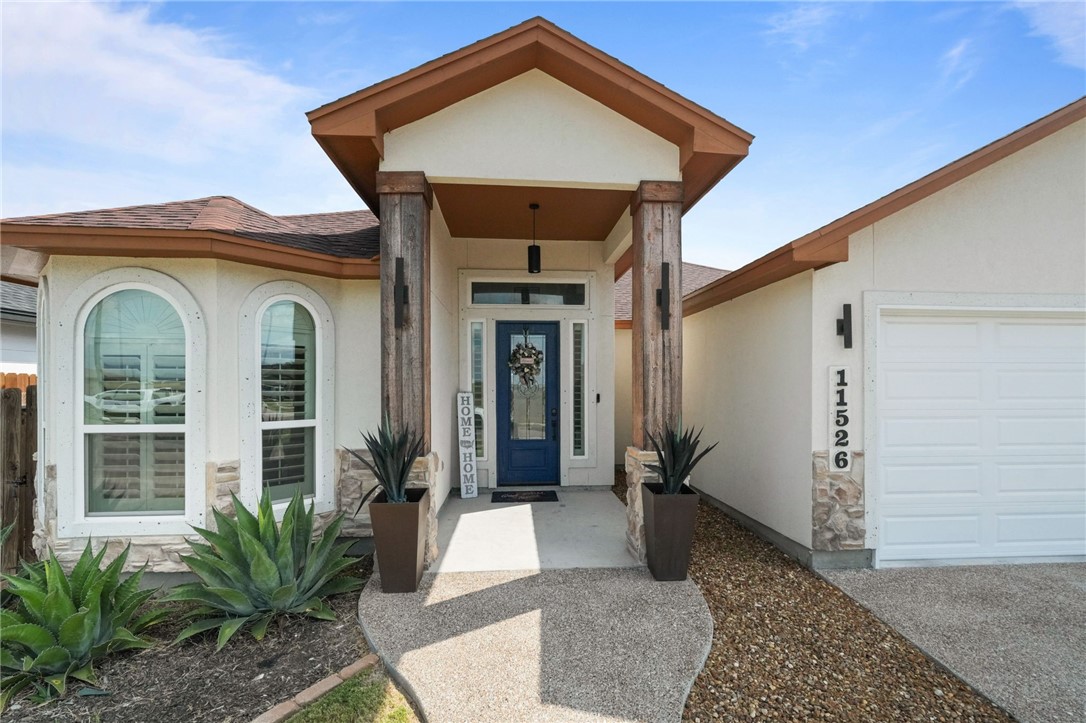 11526 S Creek Drive Corpus Christi TX 78410