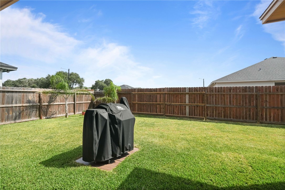 11526 S Creek Drive Corpus Christi TX 78410