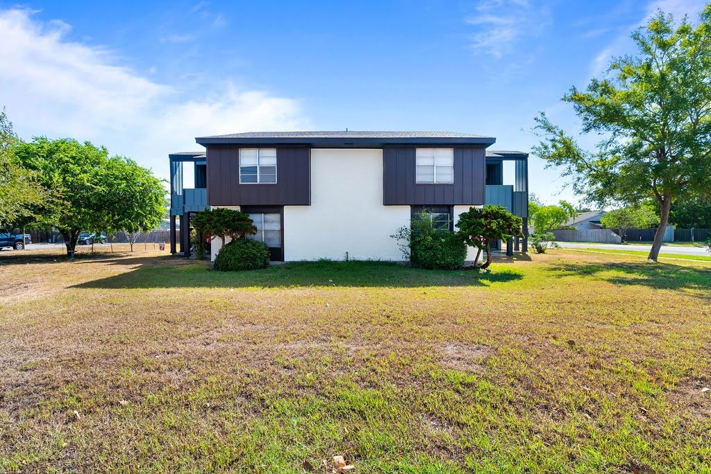 1410 Moore Avenue Portland TX 78374