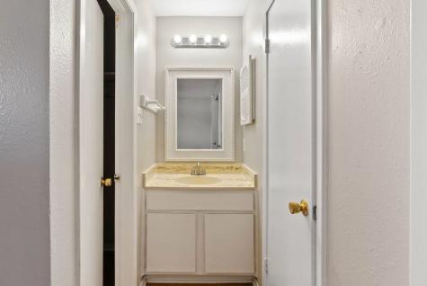 1410 Moore Avenue Portland TX 78374