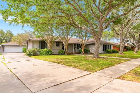429 Bermuda Place Corpus Christi TX 78411