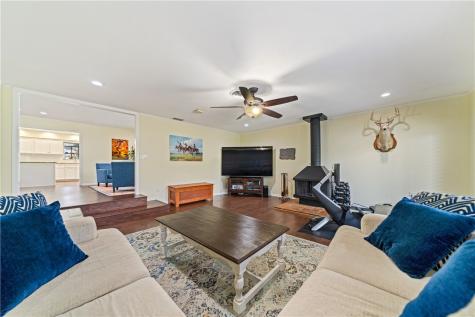 429 Bermuda Place Corpus Christi TX 78411