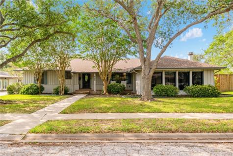 429 Bermuda Place Corpus Christi TX 78411