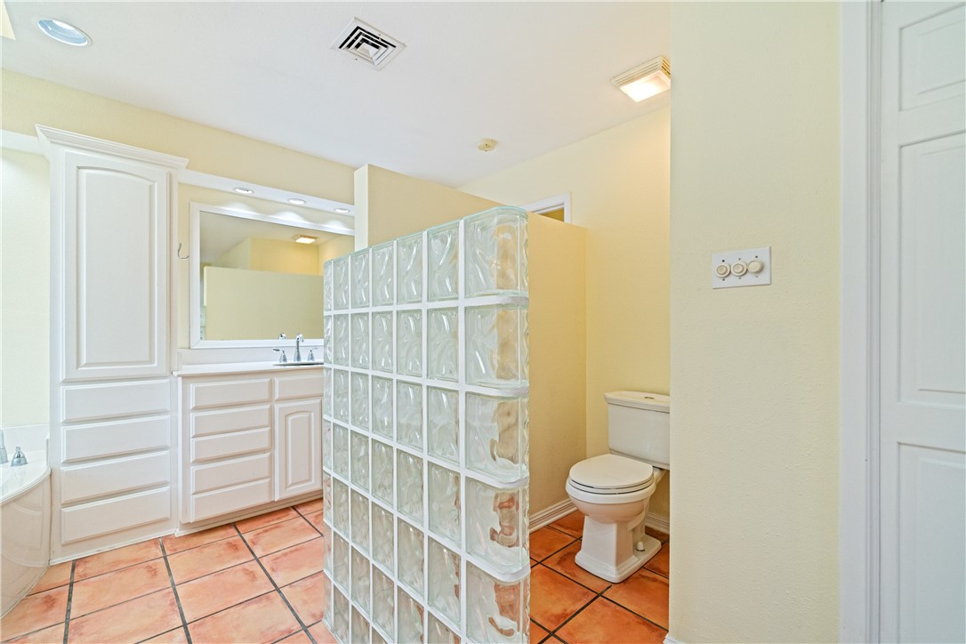 429 Bermuda Place Corpus Christi TX 78411