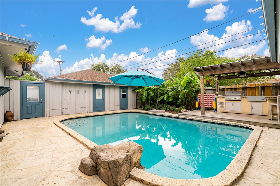 429 Bermuda Place Corpus Christi TX 78411