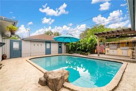 429 Bermuda Place Corpus Christi TX 78411