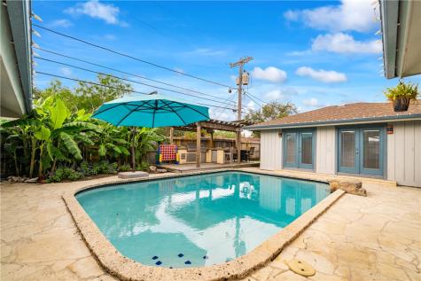 429 Bermuda Place Corpus Christi TX 78411