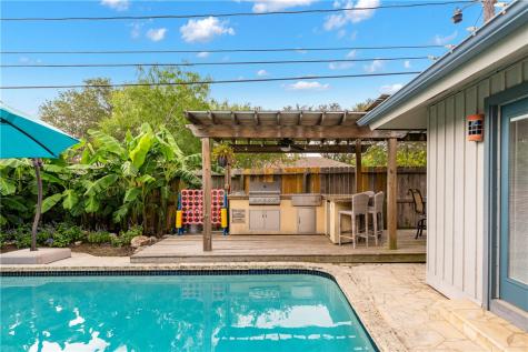 429 Bermuda Place Corpus Christi TX 78411