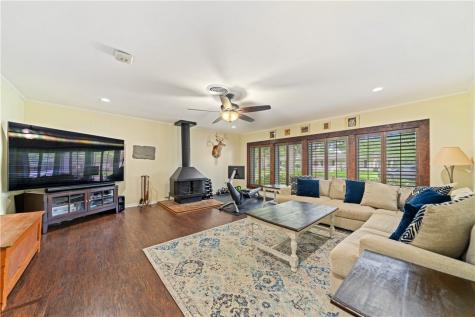 429 Bermuda Place Corpus Christi TX 78411