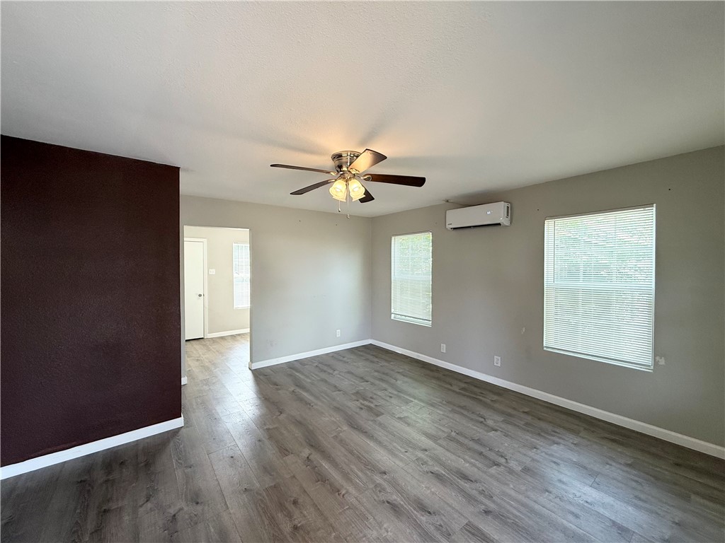 1109 Manchester Avenue Corpus Christi TX 78407