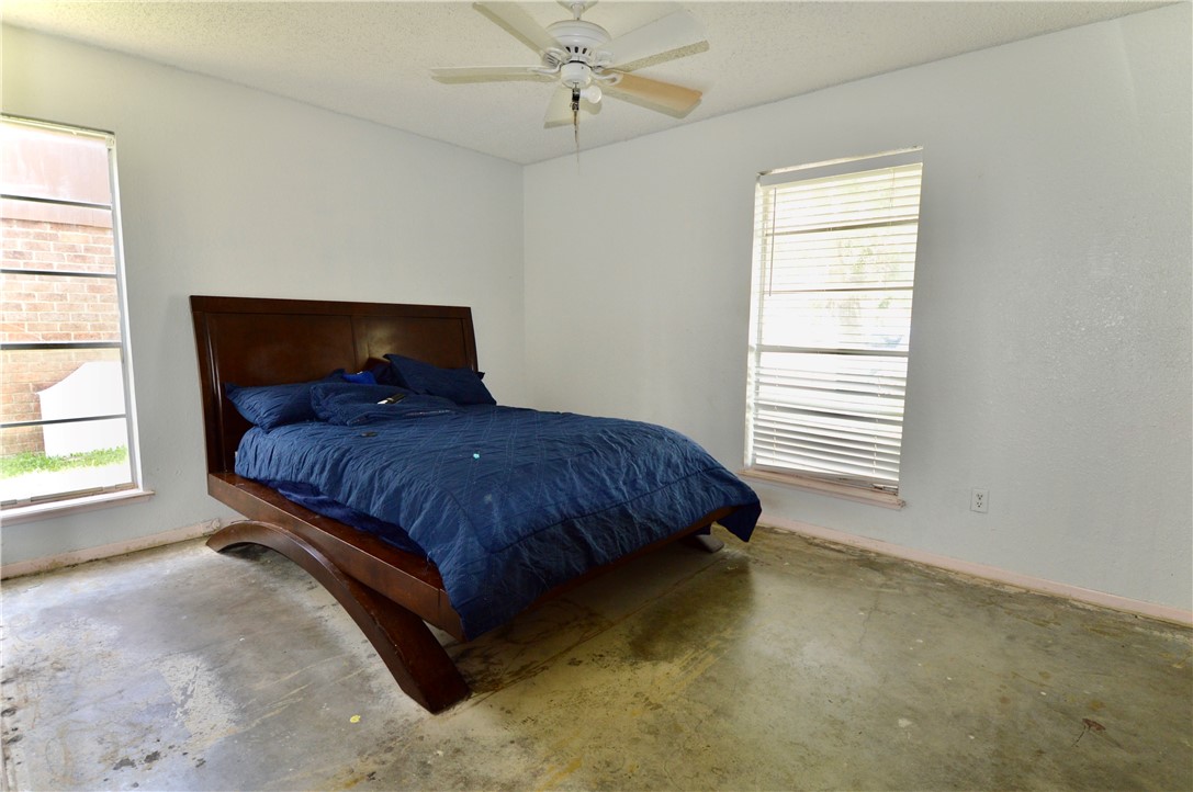 965 Raven Street Corpus Christi TX 78418