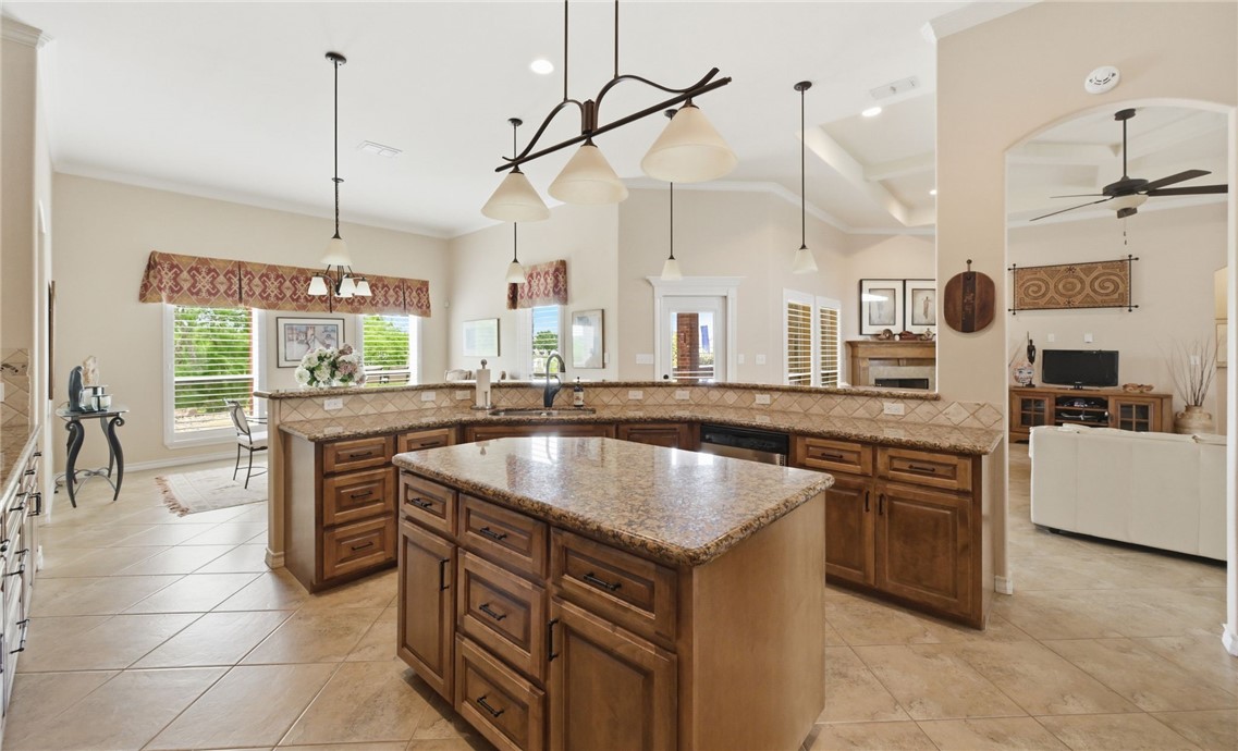 6410 Coronation Drive Corpus Christi TX 78414