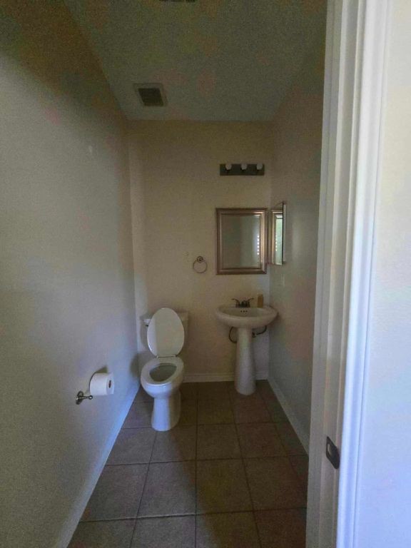 132 Lavaca Rockport TX 78382