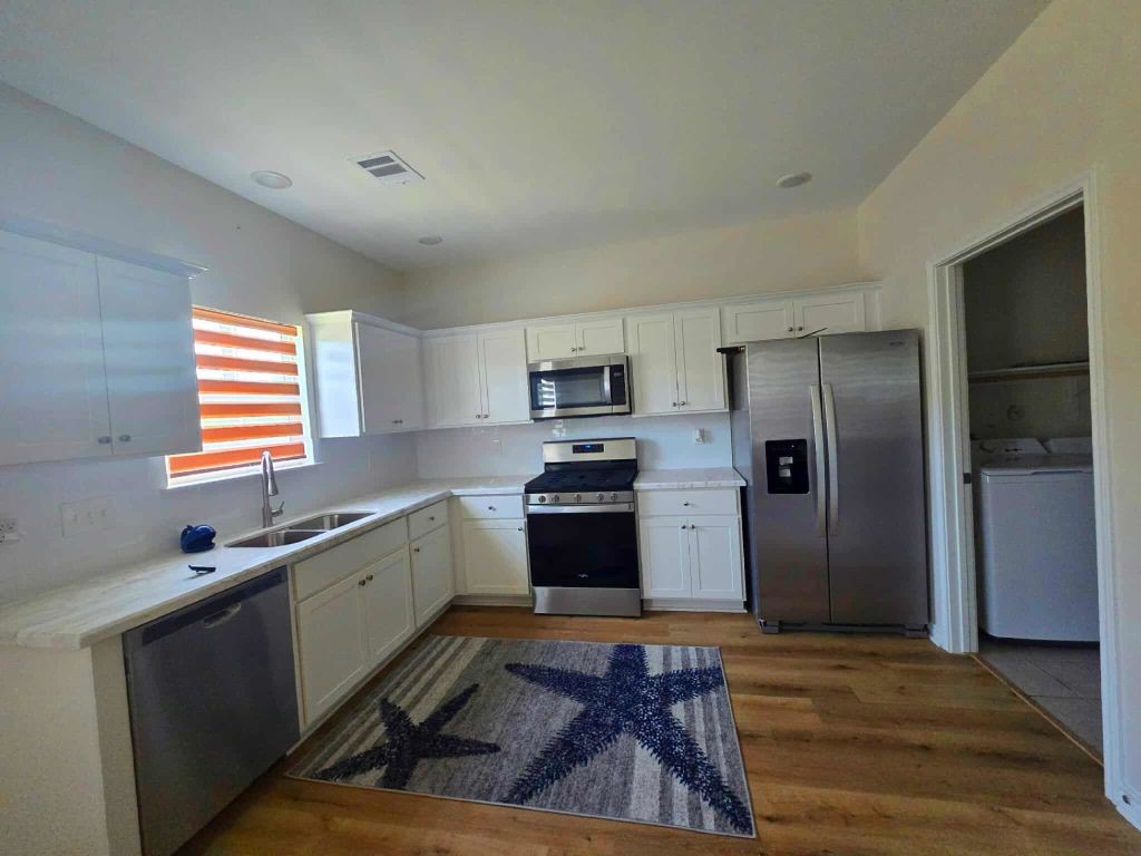 132 Lavaca Rockport TX 78382