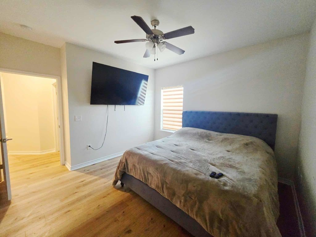132 Lavaca Rockport TX 78382