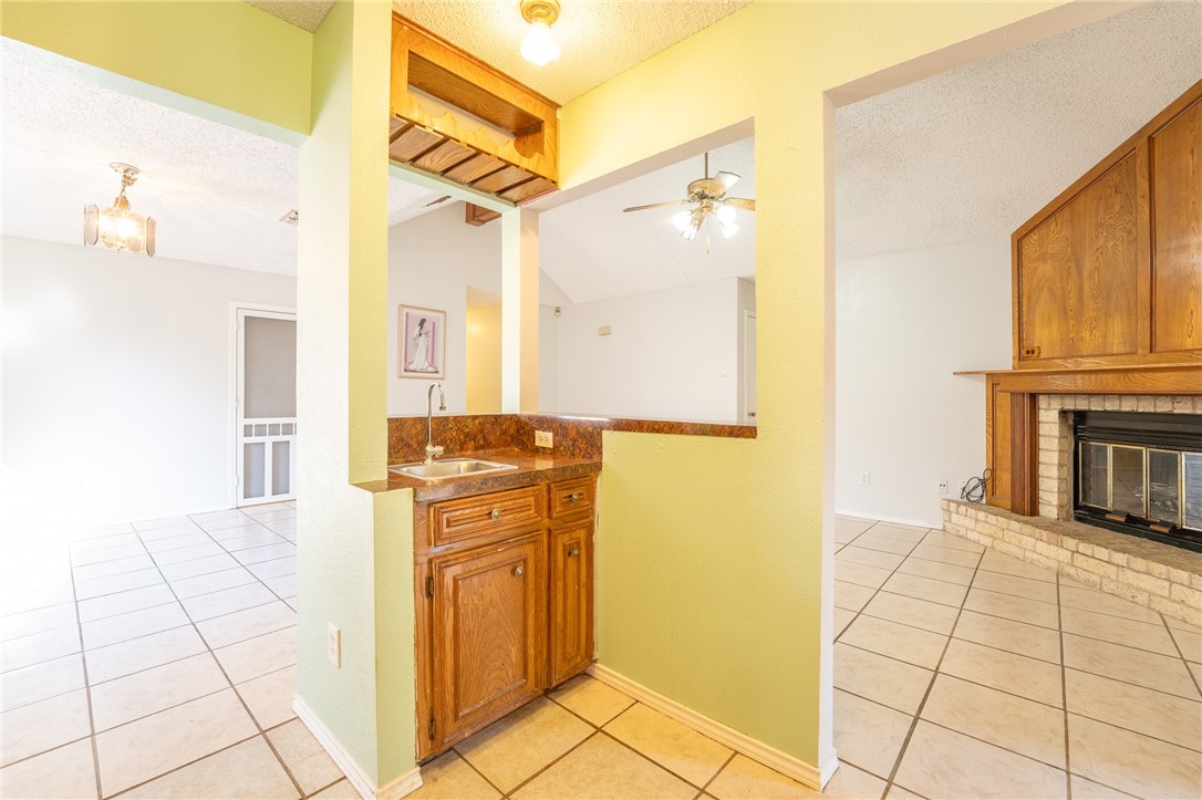2509 Crestlea Drive Corpus Christi TX 78415