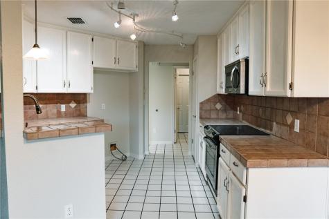 2121 Dorsey Street Corpus Christi TX 78414