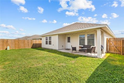 1917 Whirlaway Drive Corpus Christi TX 78417