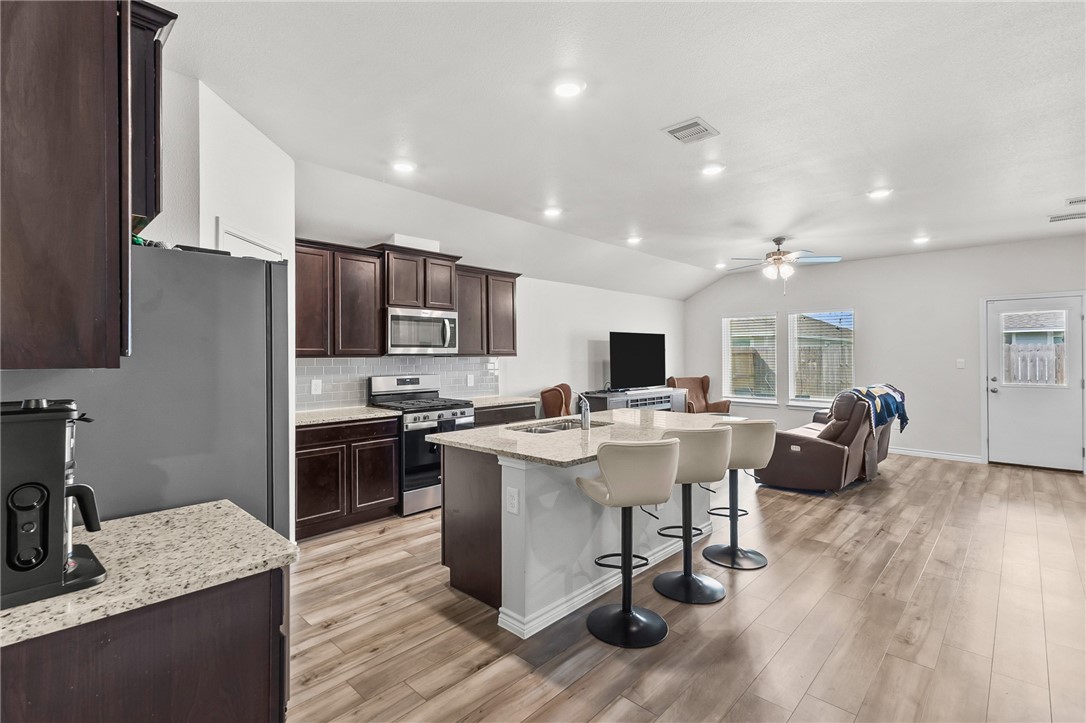 1917 Whirlaway Drive Corpus Christi TX 78417