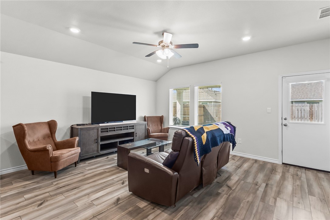 1917 Whirlaway Drive Corpus Christi TX 78417