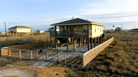 377 W Misty Oak Lane Rockport TX 78382