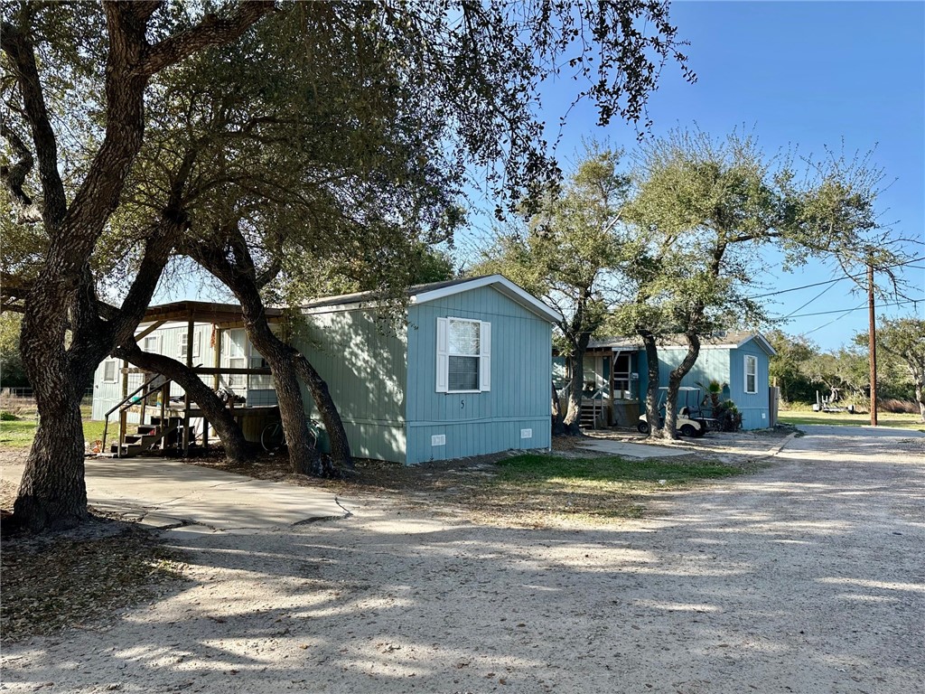 1522-1524 16th Street Rockport TX 78382