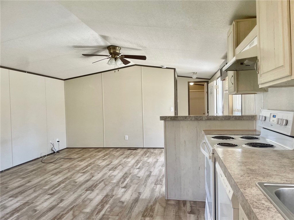 1522-1524 16th Street Rockport TX 78382