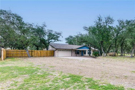 1522-1524 16th Street Rockport TX 78382