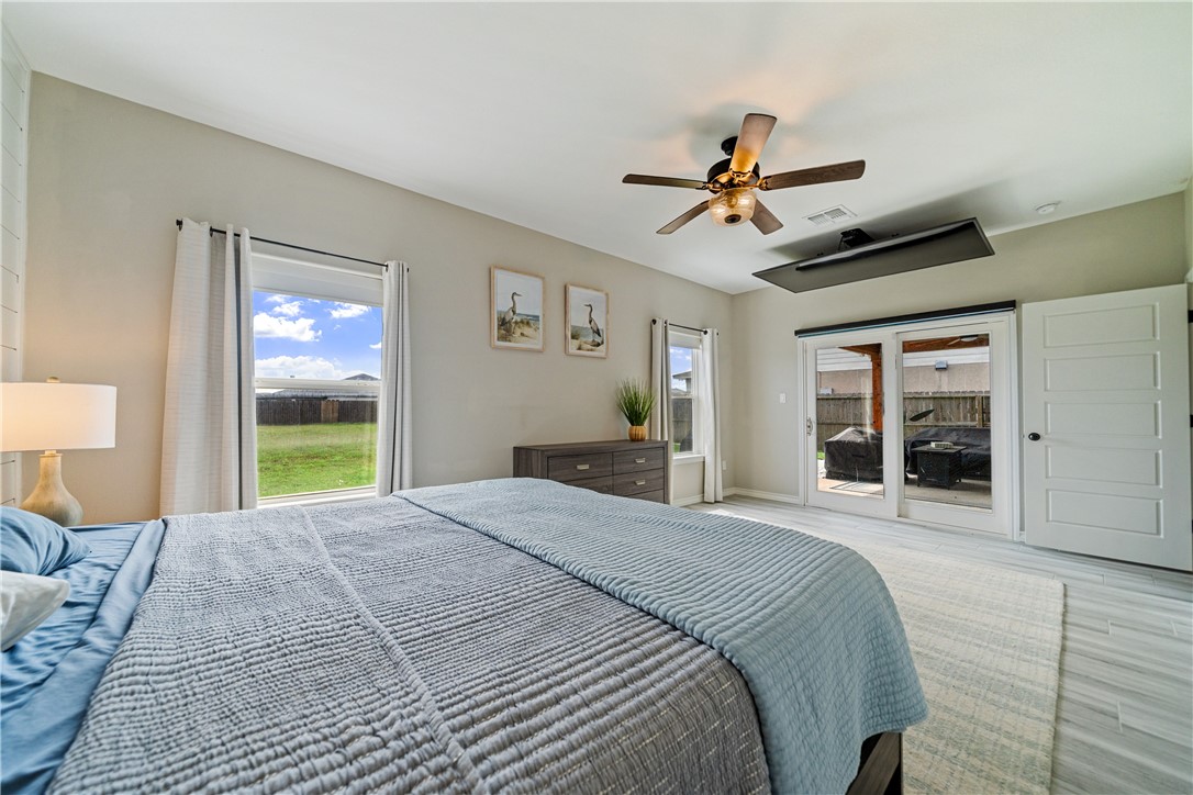 2126 Shoreline Vista Drive Corpus Christi TX 78418