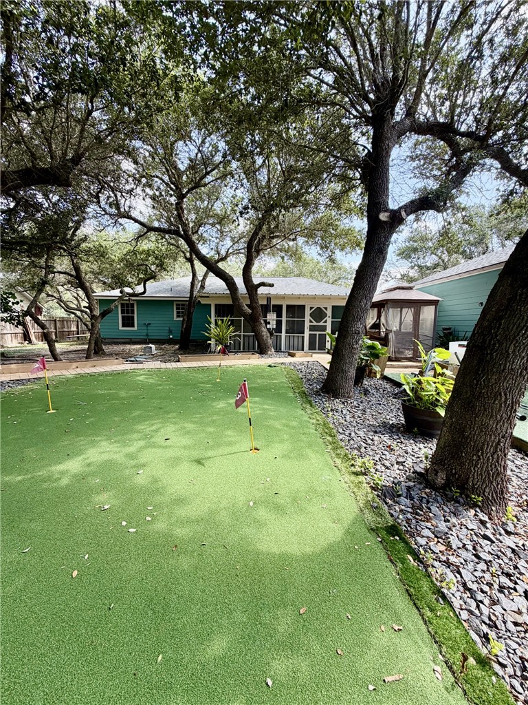 106 El Cid Drive Rockport TX 78382