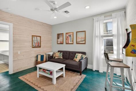 310 E 10th Street 6 Port Aransas TX 78373